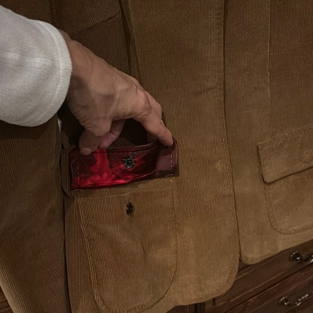 Dolce & Gabbana Brown Blazer with Red Lining - Picture 6 of 16